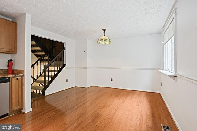 Building Photo - 1646 Barnstead Dr