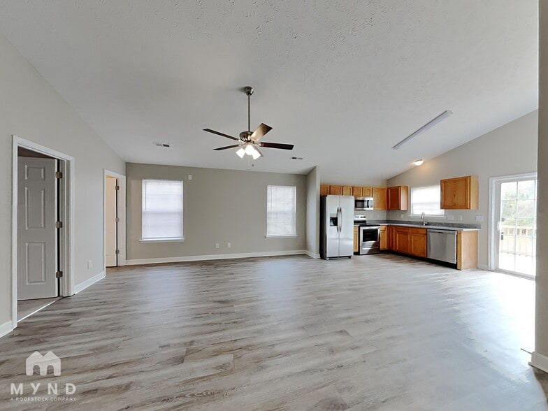 Building Photo - 440 Scotts Creek Trail