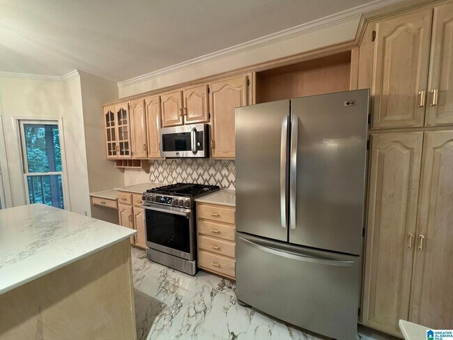 Building Photo - 2512 Christie Cir