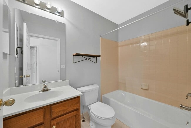 Building Photo - 110 Abbie Ct