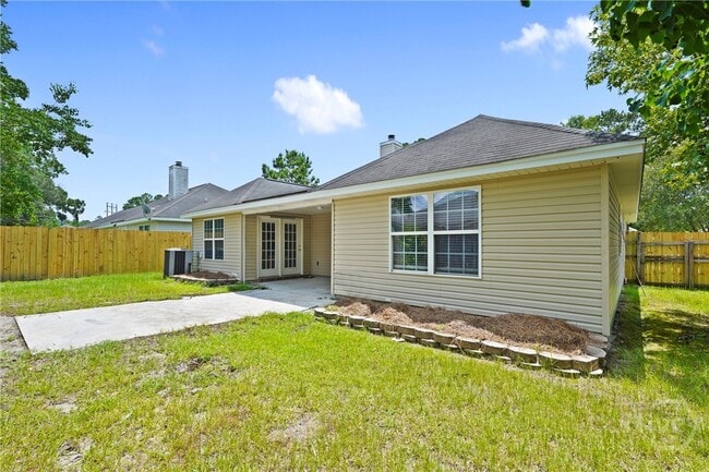 Building Photo - 169 Fontenot Dr