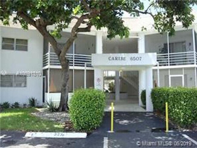 Building Photo - 6507 Winfield Blvd