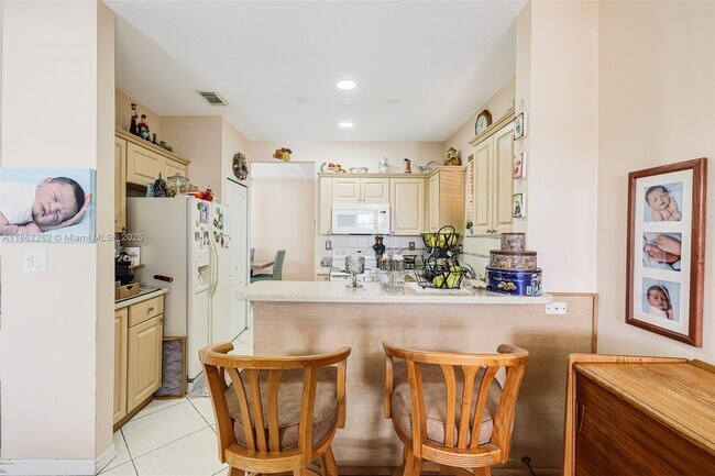 Building Photo - 15825 SW 60th Terrace
