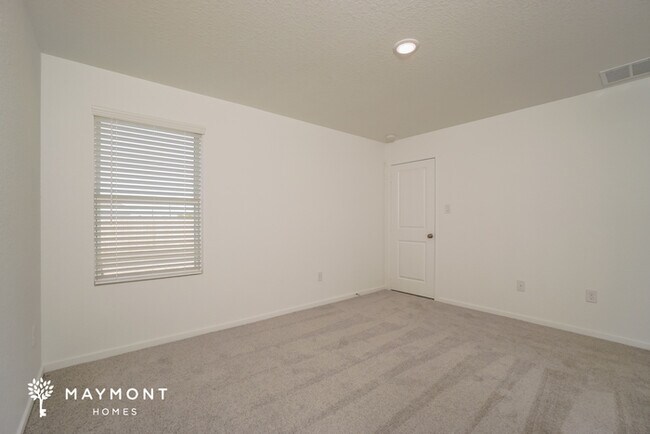 Building Photo - Modern 4-Bedroom in in the Landon Ridge Community