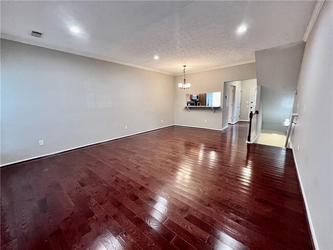 Building Photo - 406 Wedgewood Way