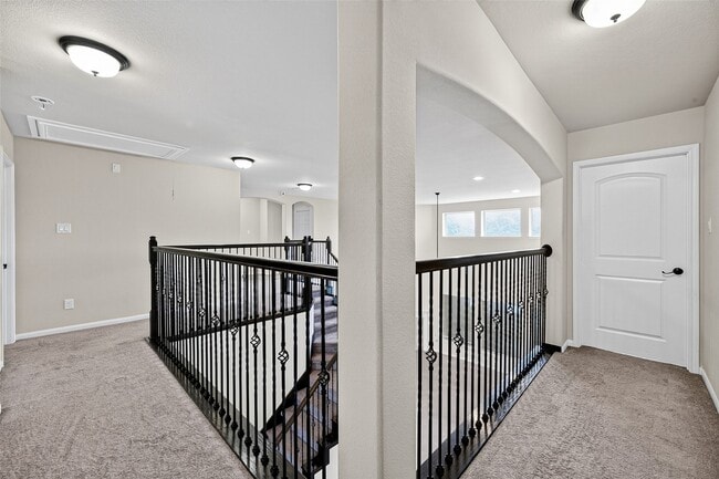 Building Photo - 2931 Oakdale Landing Ct