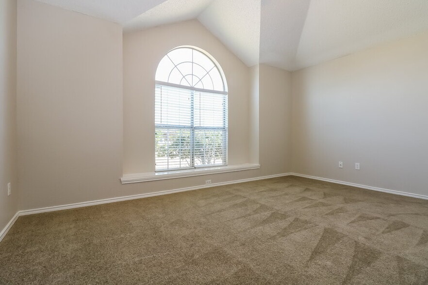 Building Photo - 1521 Becky Ln