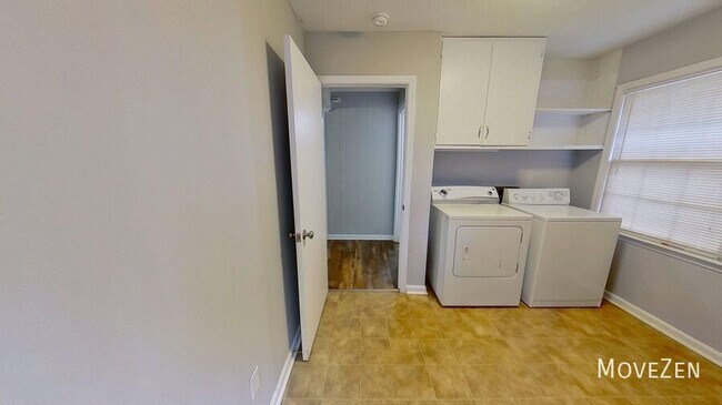 Building Photo - 5108 Hearth Dr