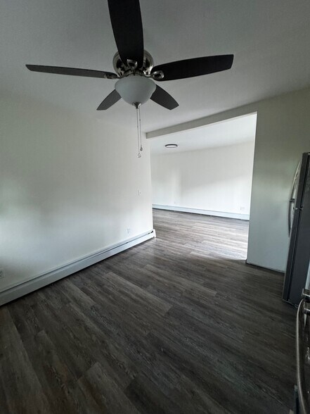 Building Photo - 23 Old Lake Rd