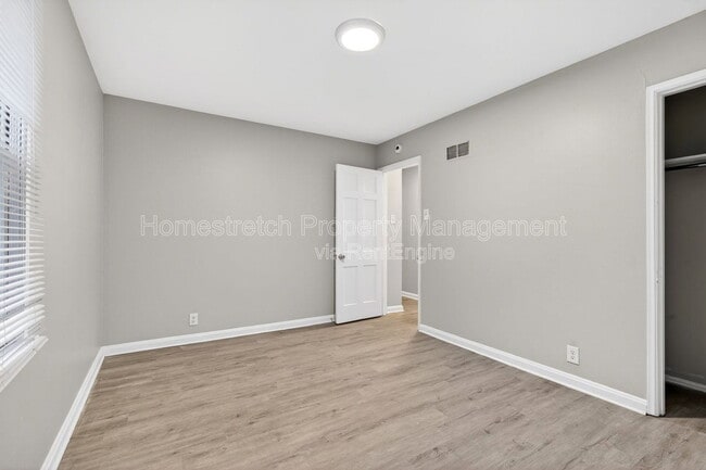 Building Photo - 7431 Esterbrook Dr