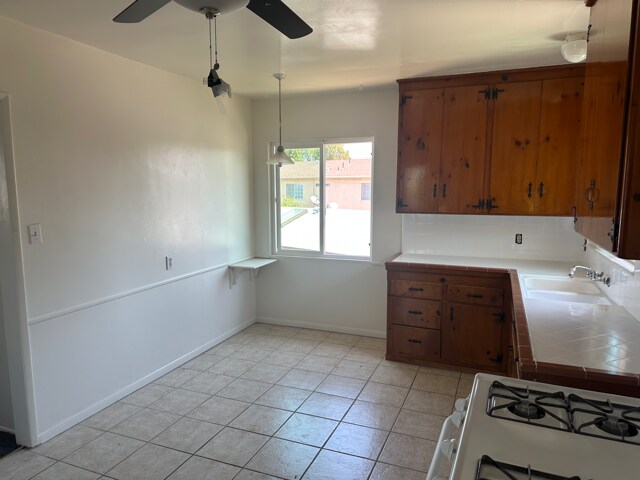 Building Photo - 749 Cory Dr