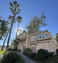 Building Photo - 12646 Springbrook Dr