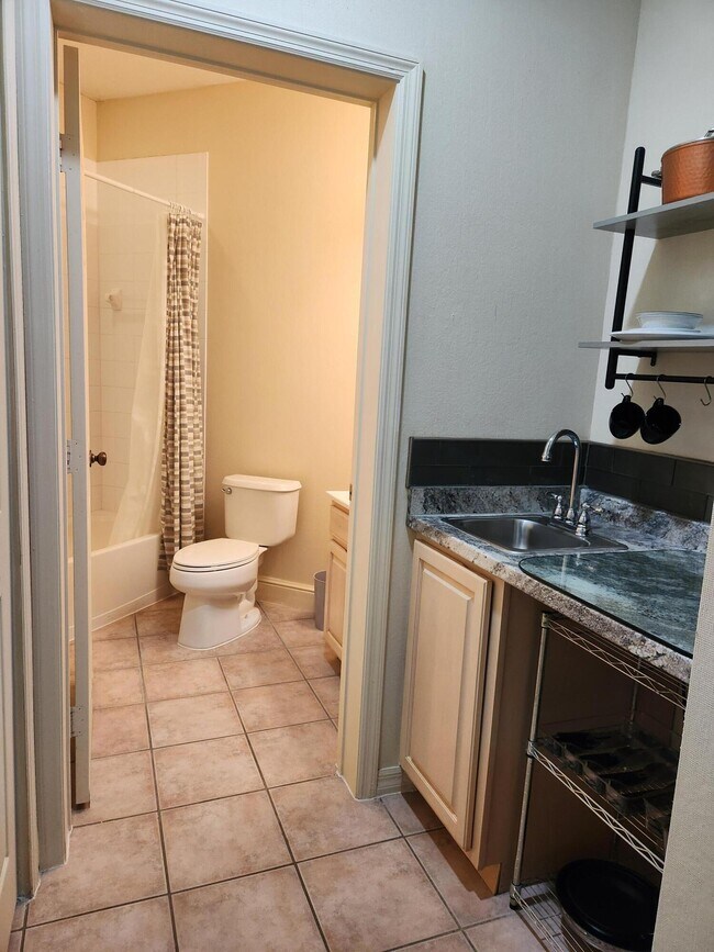 Building Photo - 9861 Perfect Dr