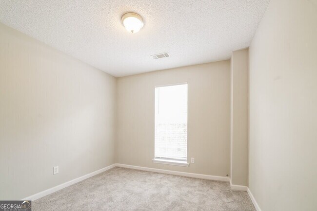Building Photo - 111 Galway Ln