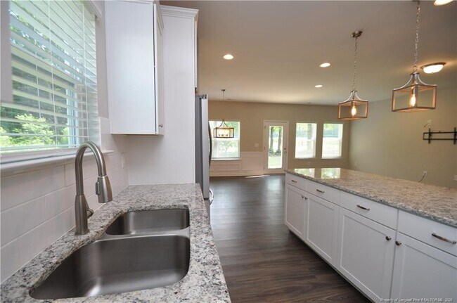 Building Photo - 225 Theys Ml Wy