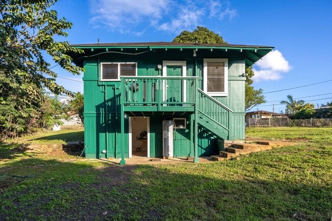 Building Photo - Newly Renovated Waialua Home on 1 Acre w/ Mountain Views – Pets Welcome
