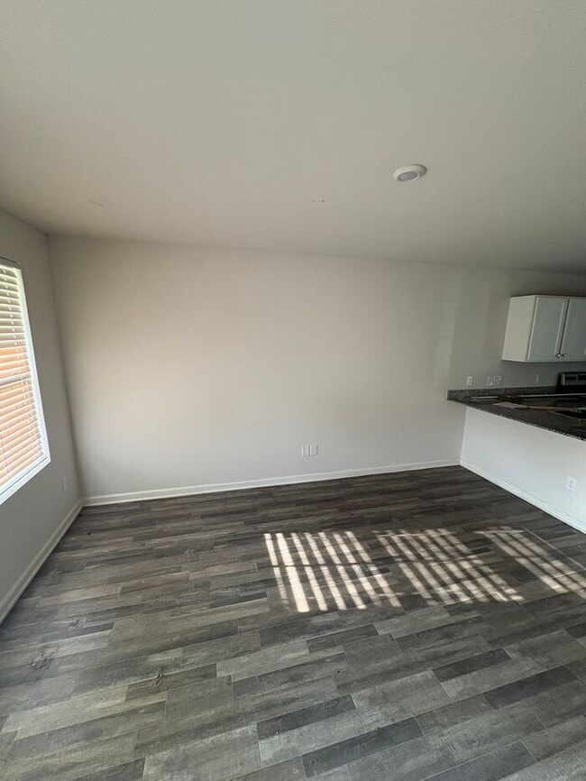 Building Photo - New 2-story home in the Ellie's Place comm...