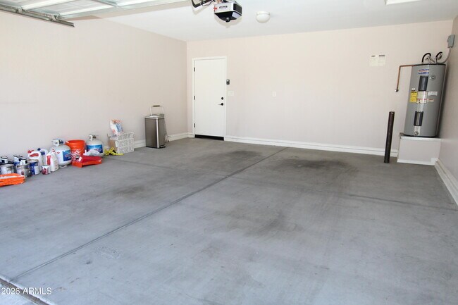 Building Photo - 8984 W Nicolet Ave