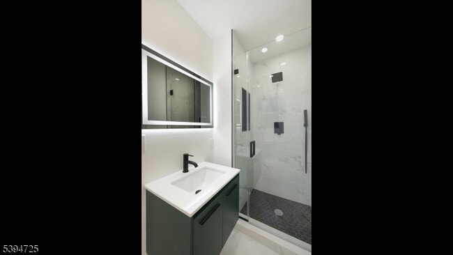 Building Photo - 91 Hillcrest Rd