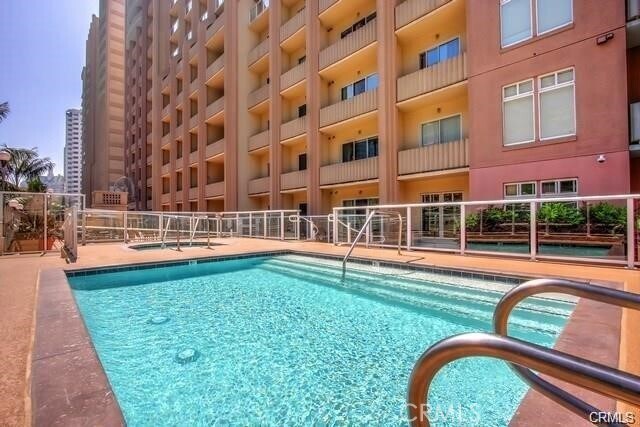 Building Photo - 388 E Ocean Blvd