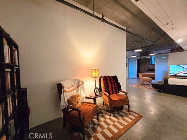 Building Photo - 835 Locust Ave