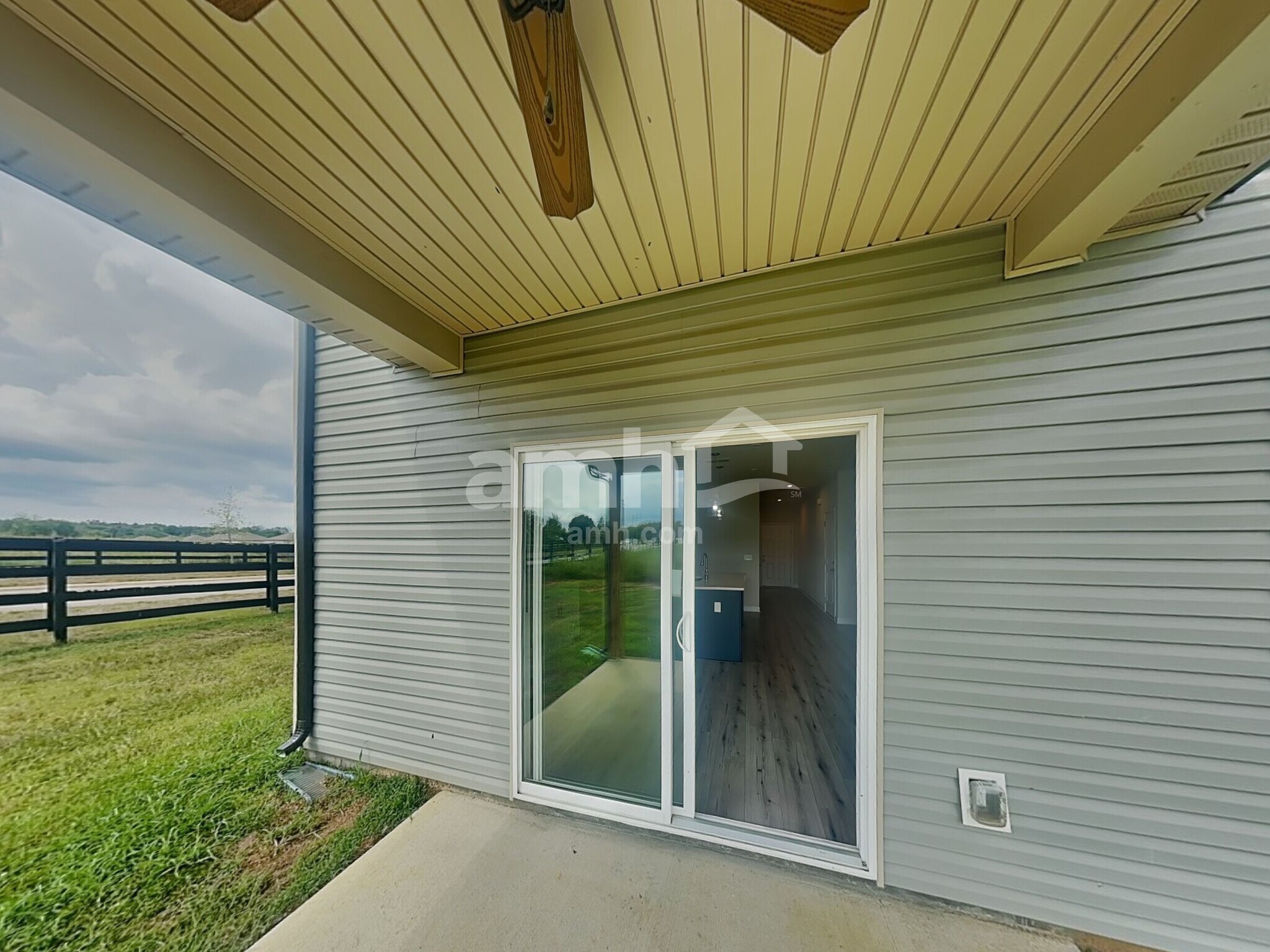 Building Photo - 4317 Fieldcrest Dr