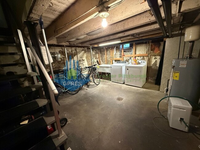 Building Photo - Classic Lawrenceville Row House – Walkable...
