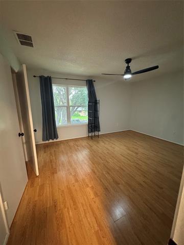 Building Photo - 323 Towne House Ln