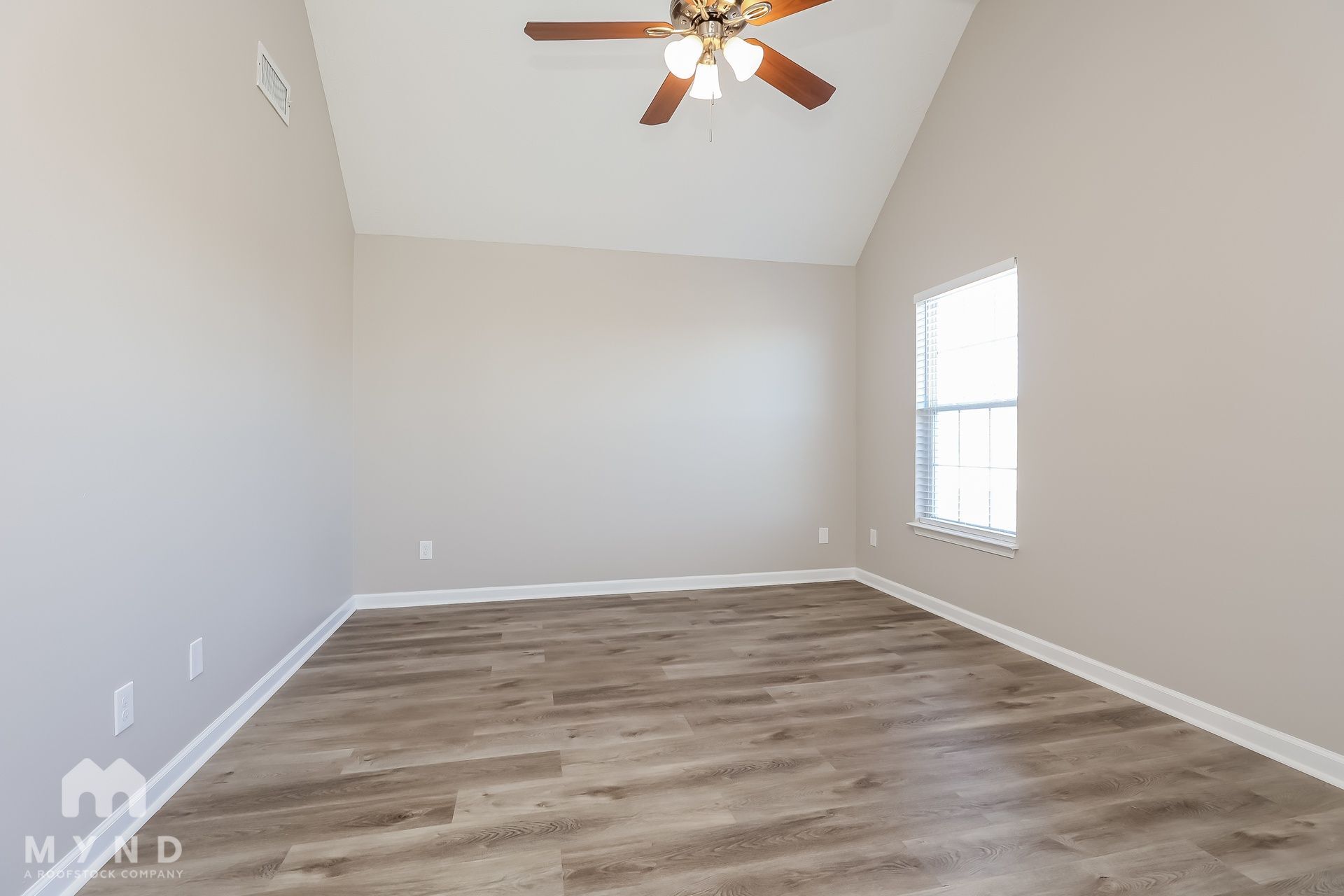 Building Photo - 1341 Tonya Dr