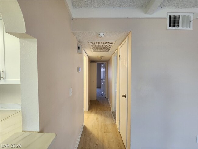 Building Photo - 4732 O'Bannon Dr