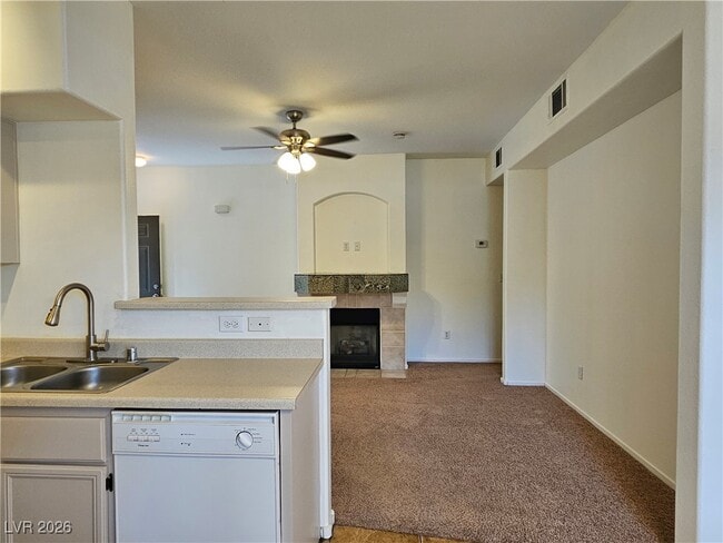 Building Photo - 9050 W Warm Springs Rd