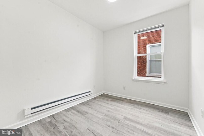 Building Photo - 1315 N 59th St