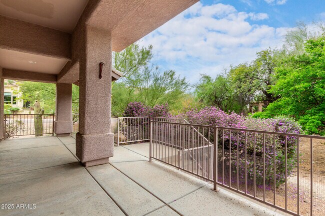 Building Photo - 15655 N Cabrillo Dr
