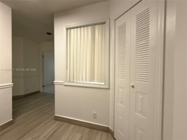 Building Photo - 9123 SW 138th Pl