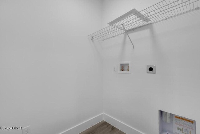 Building Photo - 8408 Warner Pl