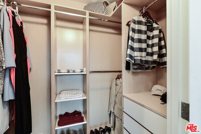 Building Photo - 201 Ocean Ave