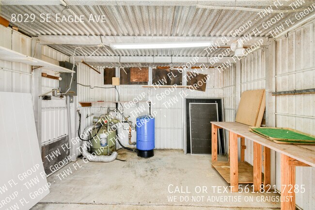 Building Photo - 8029 SE Eagle Ave