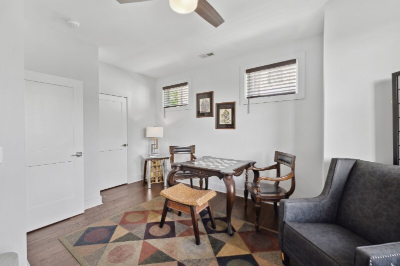 Building Photo - 736 Inspiration Blvd