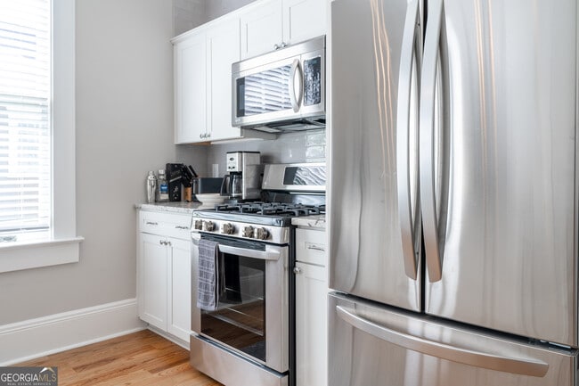 Building Photo - 826 Ponce De Leon Pl NE