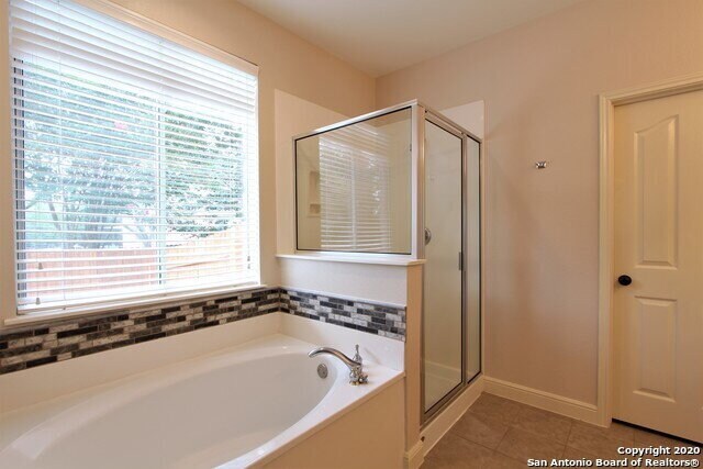 Building Photo - 1806 Three Forks