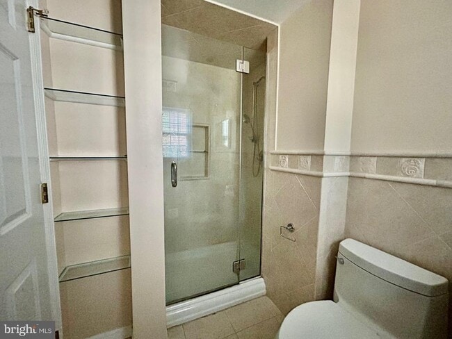 Building Photo - 328 Dodds Ln
