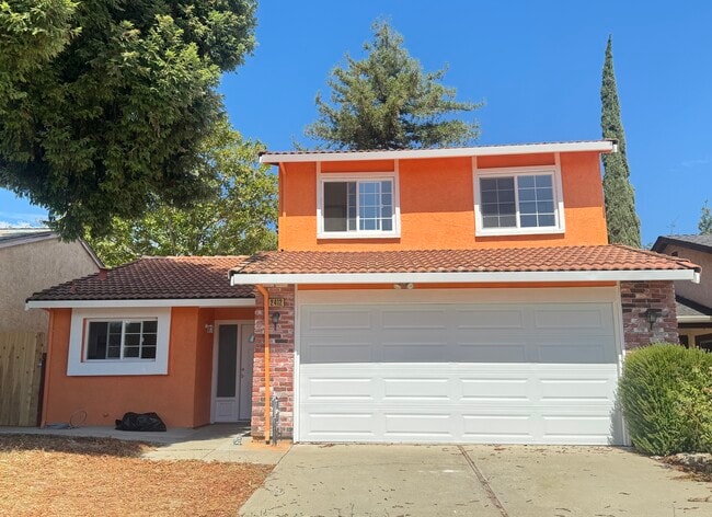 Primary Photo - 2412 Sequoia Dr