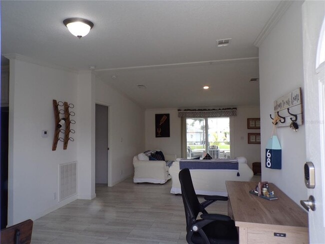 Building Photo - 721 Marlin Dr