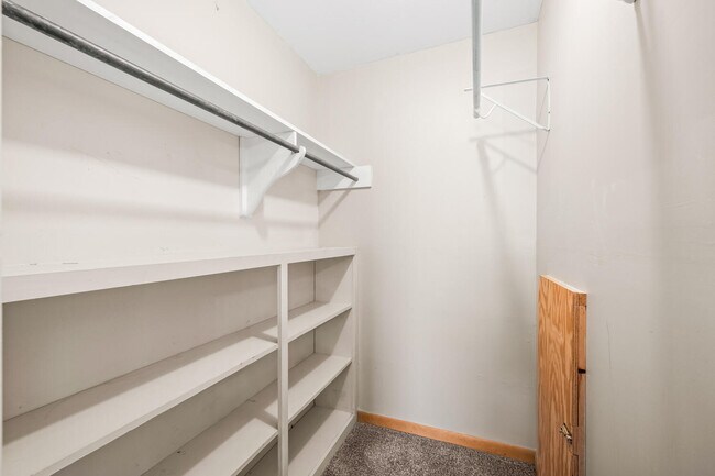 Building Photo - 3423 56th St