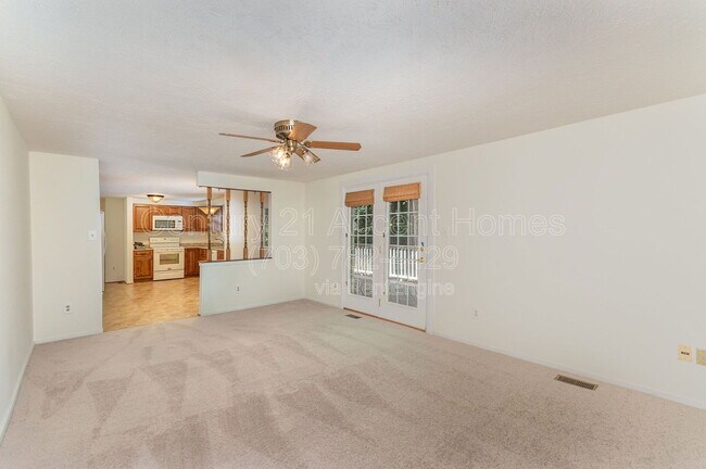 Building Photo - 7690 Middle Valley Dr