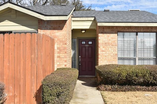 Building Photo - 2018 Cottage Oak Ln