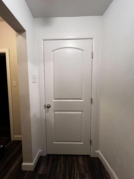 Laundry space - 143 Seminary Ave