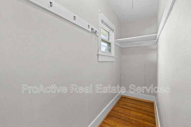 Building Photo - 1623 Lafayette Blvd