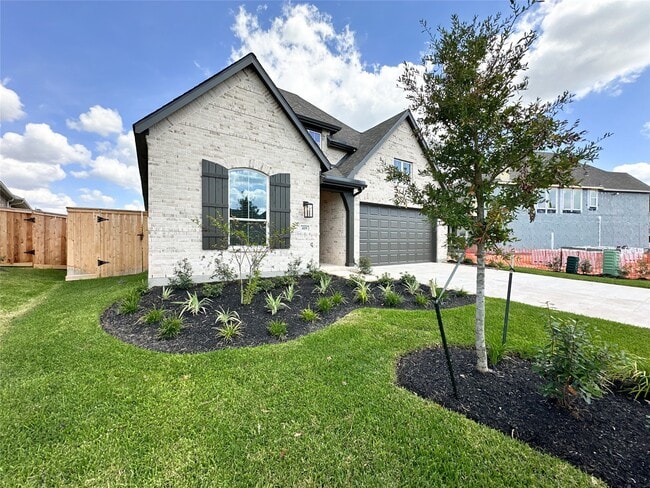 Building Photo - 419 Flat Rock Trl