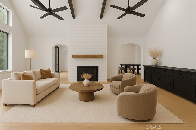 Building Photo - 5946 Woodlake Ave